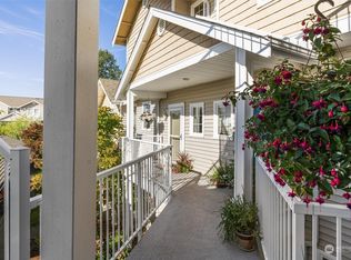 5400 Harbour Pointe Blvd UNIT H201, Mukilteo, WA 98275