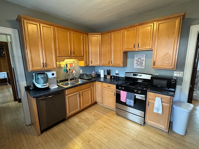 4916 W Wisconsin Ave #4916 — Photo 9