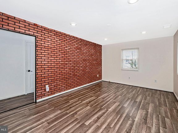3rd image of 3309 Dona Ave