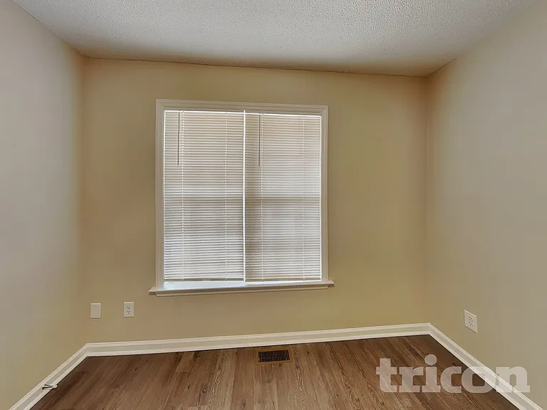105 Pinto Ln — Photo 11