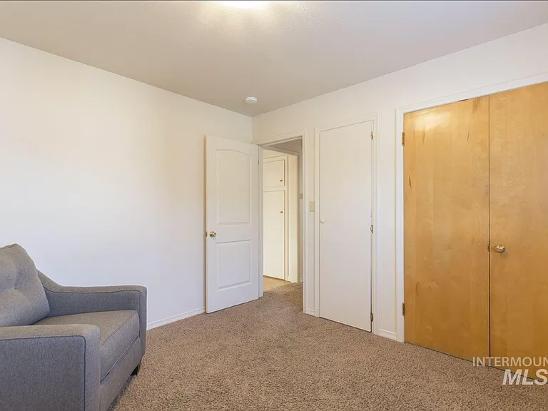 4316 W Albion St #1 — Photo 9