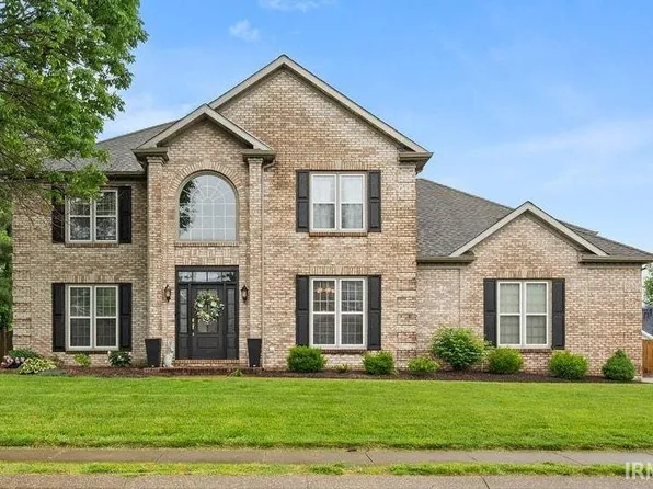 3022 Southern Trace Dr, Newburgh, IN 47630