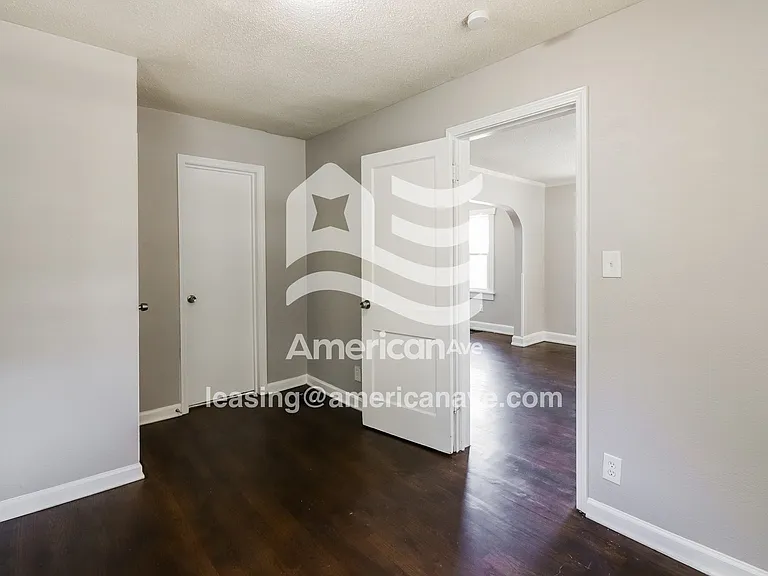 256624_011_wm_-_bedroom_13207816.jpg