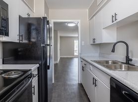 Higdon Ferry Apartments