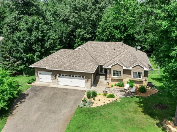 9170 227th St N, Forest Lake, MN 55025