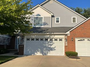 1971 Preserve Cir E, Canton, MI 48188