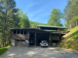 1001 Turkey Pen Rd, Virgie, KY 41572