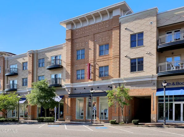 6832 Main Street #222, Wilmington, NC 28405