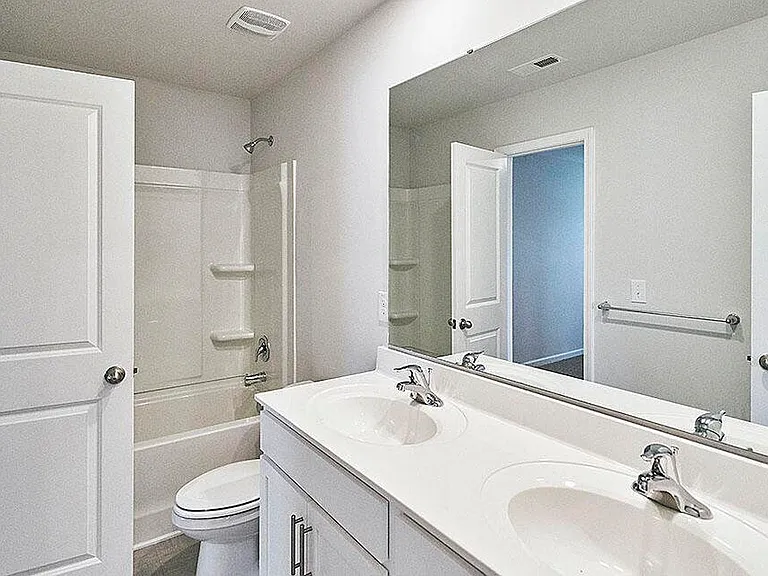 1025 Josh Ct — Photo 18