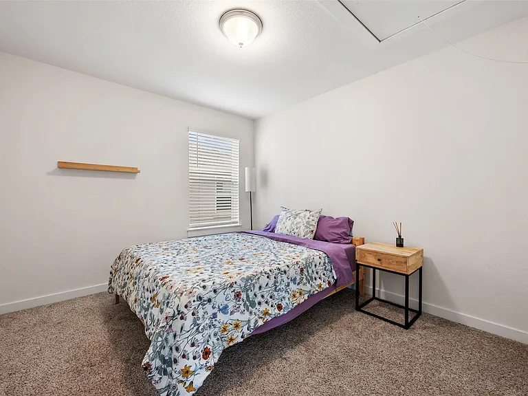 8204A Prairie Rye Dr — Photo 21