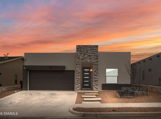 1138 Nickel Hill Ave, Santa Teresa, NM 88008