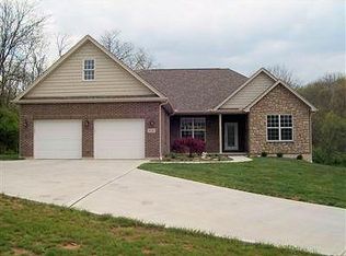 6591 Rosewood Ln, Goshen, OH 45122