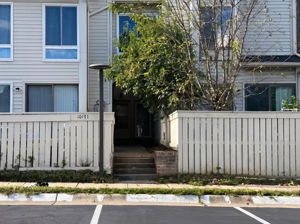 10169 Ridgeline Dr, Montgomery Village, MD 20886