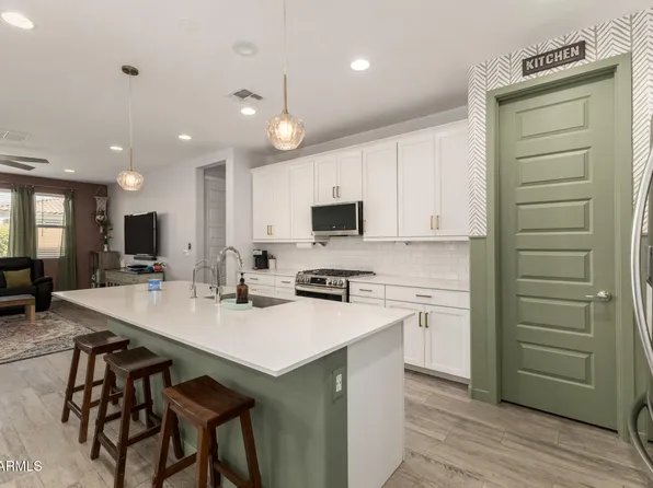 12560 E BALLENTINE Road, Gold Canyon, AZ 85118