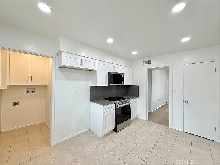 28751 Olympia Way — Photo 13