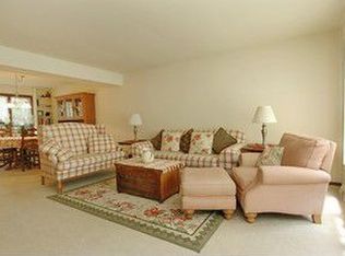 2434 Patricia Ln, Homewood, IL 60430