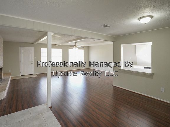 3rd image of 16207 Barcelona Dr