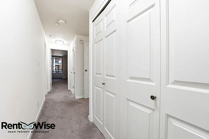 555 Laurel Ave #303 — Photo 39