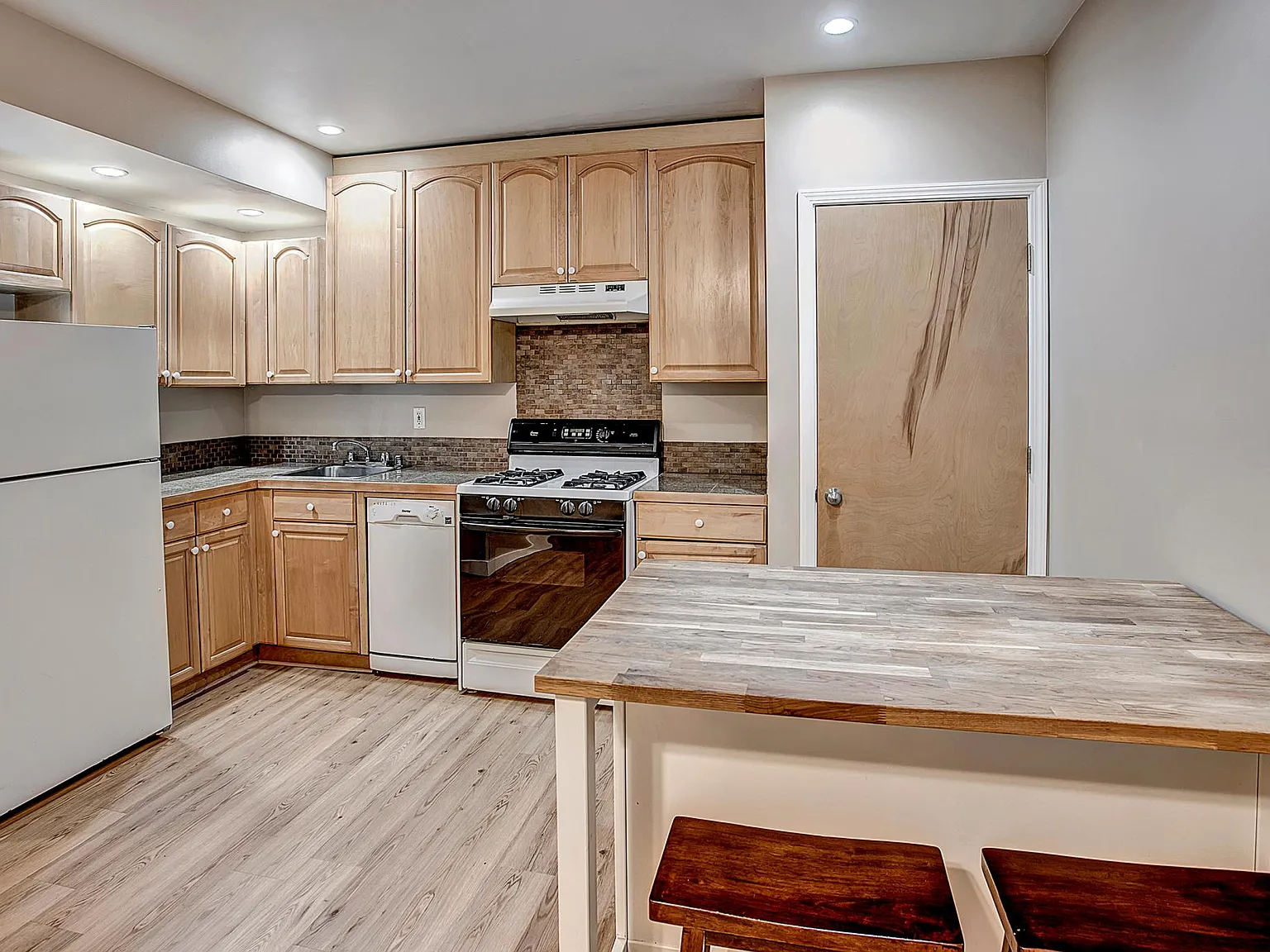 1 bed, 467 sqft, $1,995 — Photo 4