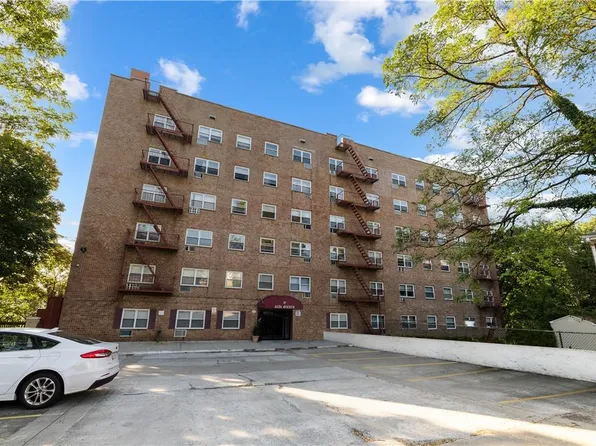 47 Alta Avenue #4B, Yonkers, NY 10705
