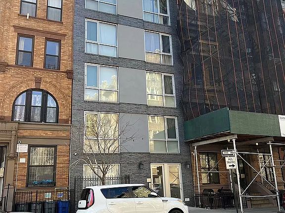 5th image of 362 W 127th St #B