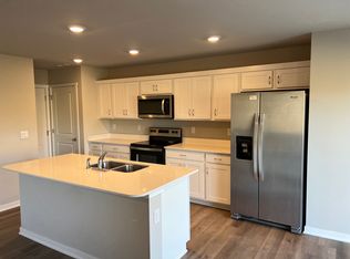 515 Thomas St, Tiffin, IA 52340