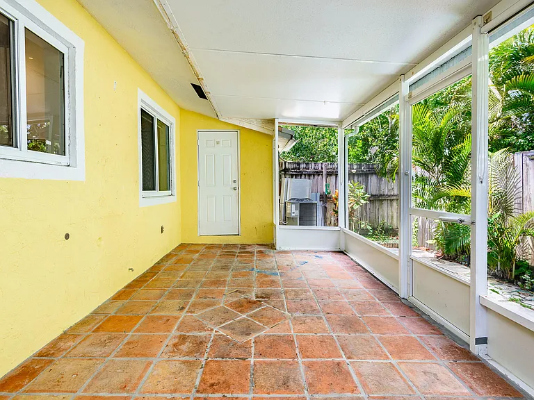 2501 Taylor St #C — Photo 19