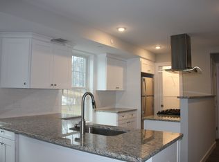 29 State St #3, North Haven, CT 06473