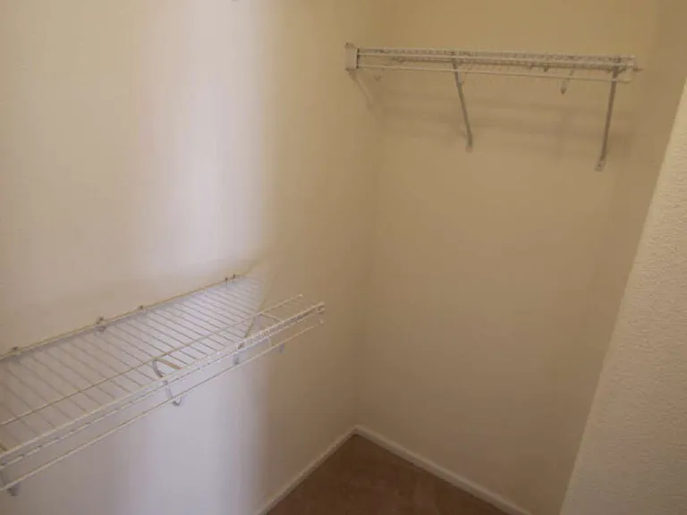 5420 Heatherton Ln — Photo 36