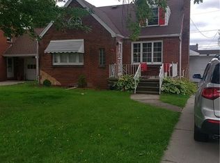 150 Campbell Rd, Cheektowaga, NY 14215