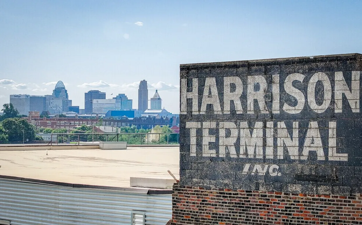 Harrison Terminal Lofts — Photo 2