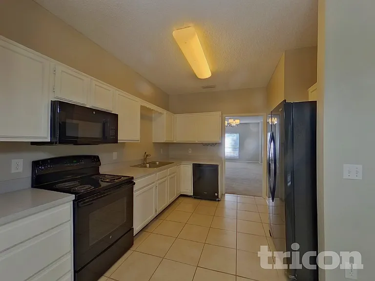 3840 Tallcott Dr — Photo 7