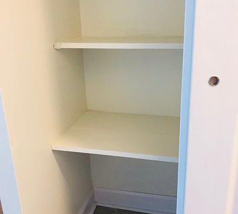 5th image of 44 E Sidney Ave #12O