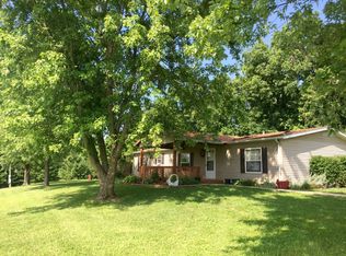 6 Dailey Rd, Albany, OH 45710