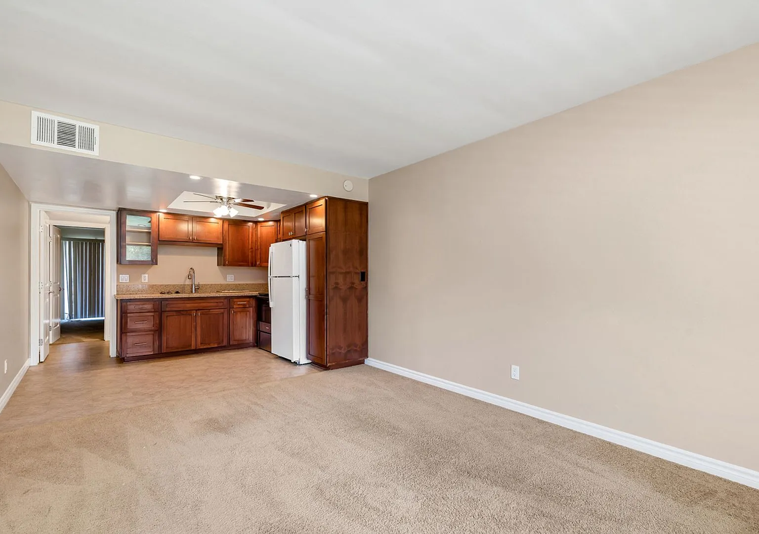 27725 Mountain Meadow Rd #32 — Photo 4