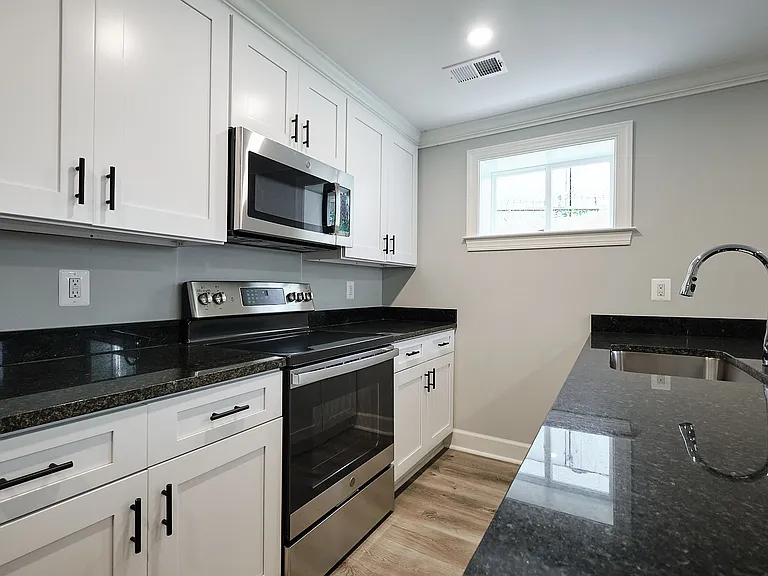 4269 Brooks St NE #1 — Photo 8