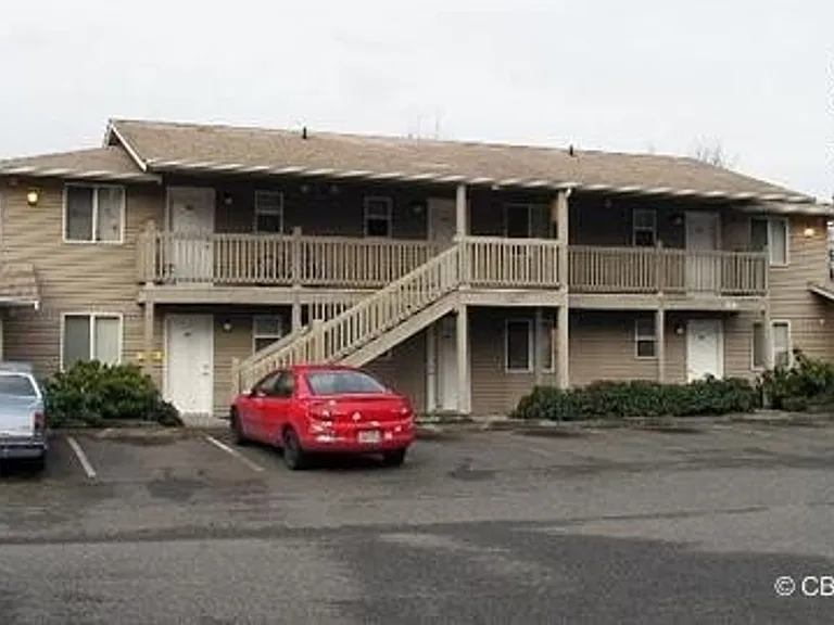 Country Park Apartments — Photo 9
