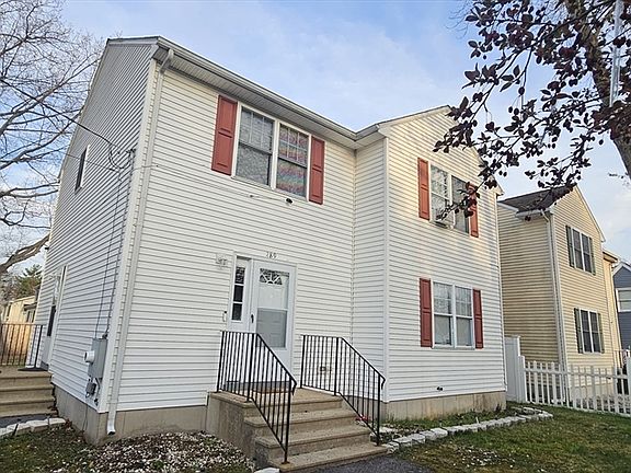 3rd image of 289 Morton St