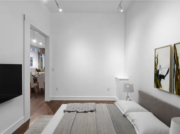 650 Montgomery Street image 22 of 47