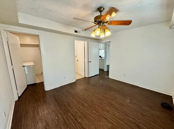 280 S Hill Ave #C-102 — Photo 9