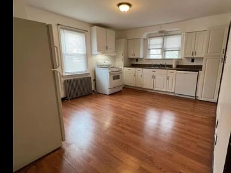 21 Howard St #1 — Photo 7