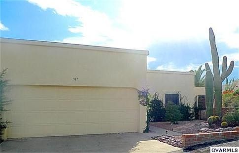 2nd image of 917 W Camino Guarina
