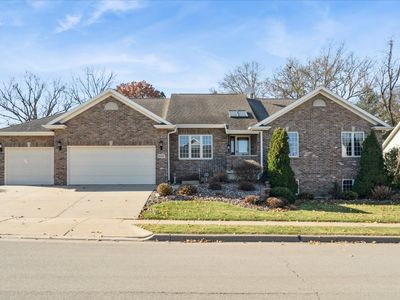 2897 Thornwood Ct, Dubuque, IA, 52003