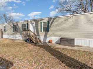 527 Quail Ct, Mechanicsburg, PA 17050