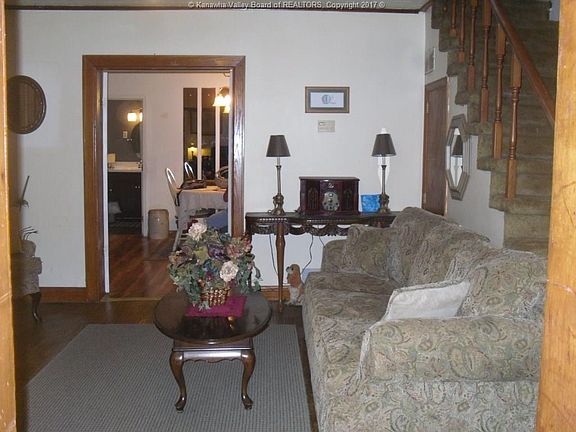 5th image of 4802 Floyd St