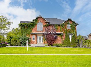 93 Pelham Dr, Hamilton, ON L9K1L4