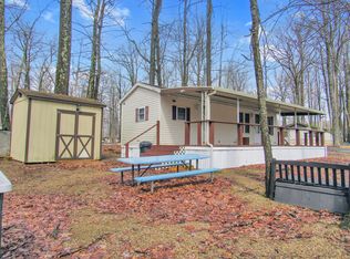 19-512 Lynyard Ln, Du Bois, PA 15801