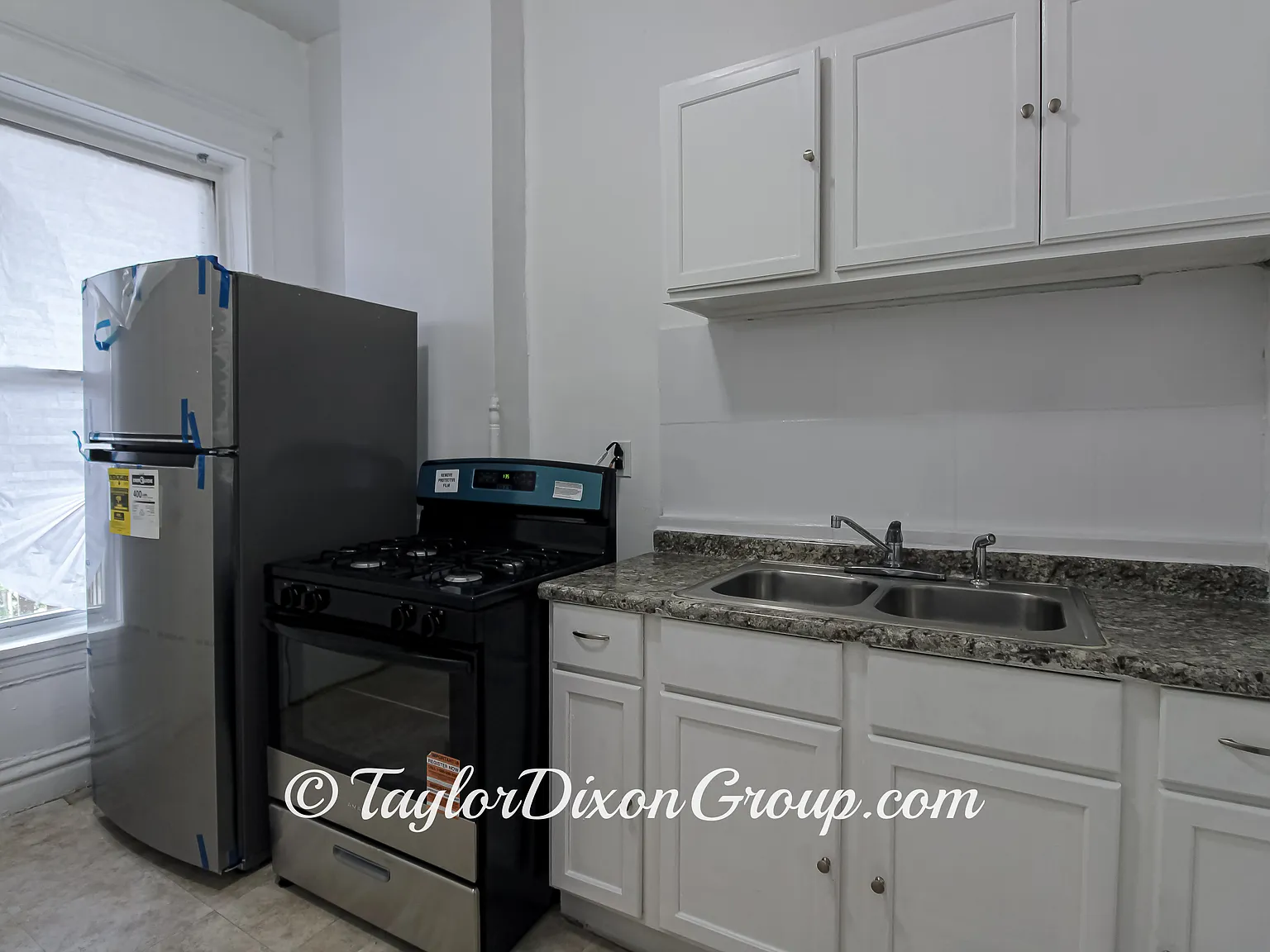 3 bed, 1200 sqft, $1,500 — Photo 3