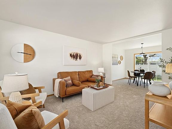 4th image of 1610 Province Ln