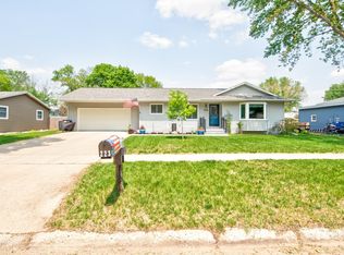 223 7th St SW, Spencer, IA 51301